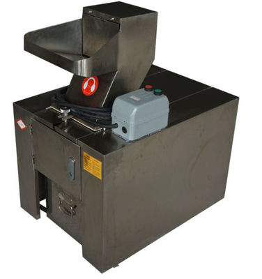 تجهیزات پردازش گوشت SS304 ، دستگاه سنگ شکن استخوان حیوانات 600 کیلوگرم در ساعت